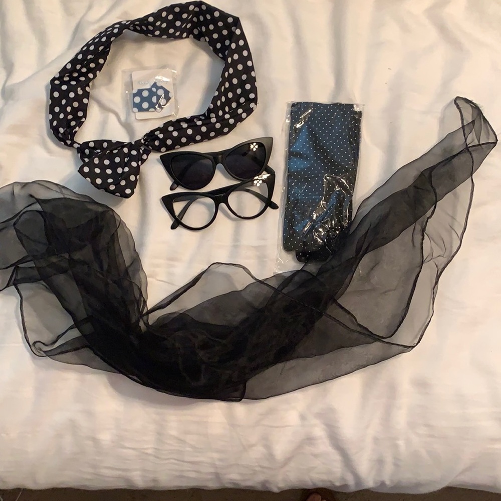 50s costume accessories